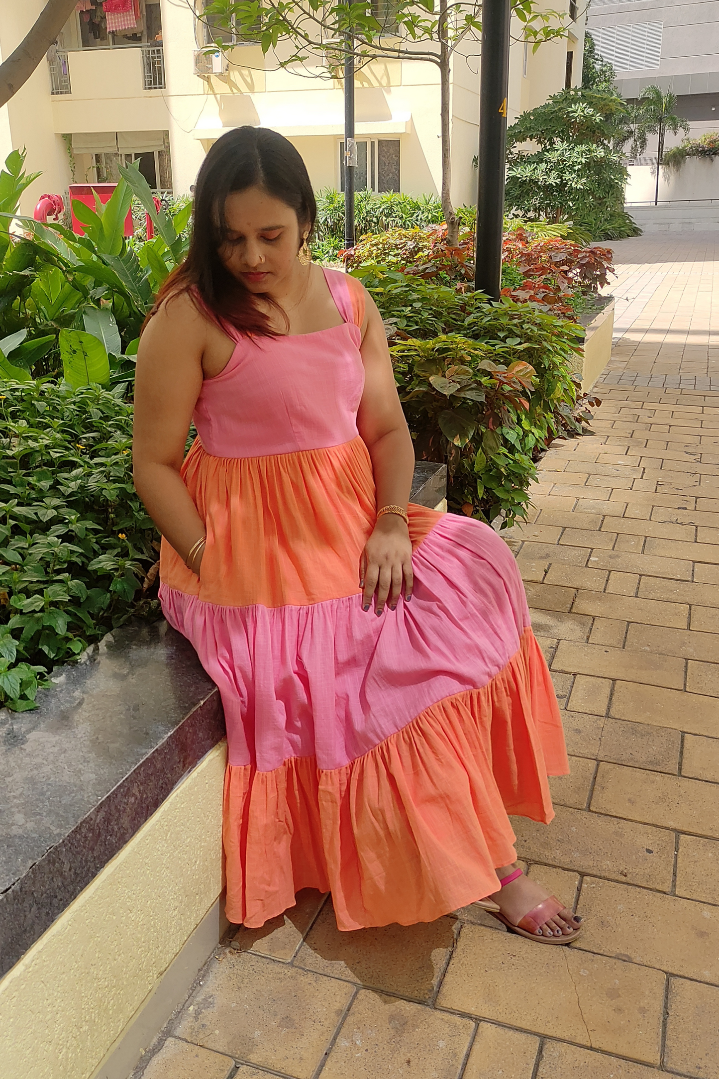 Colourblock tiered dress