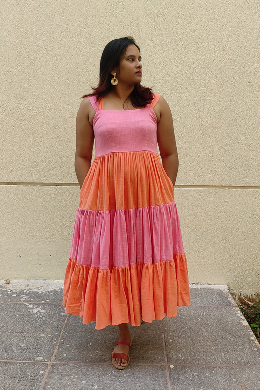 Colourblock tiered dress