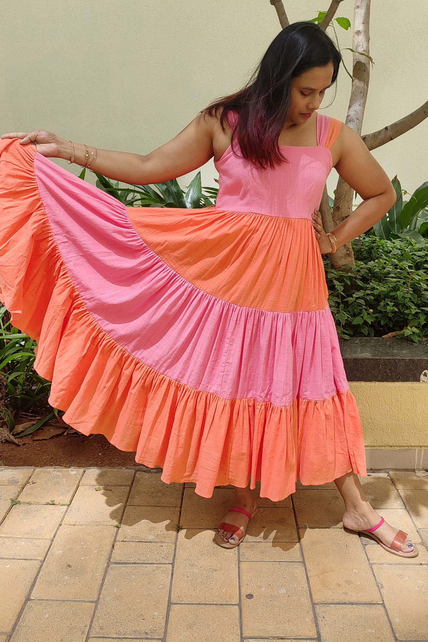 Colourblock tiered dress